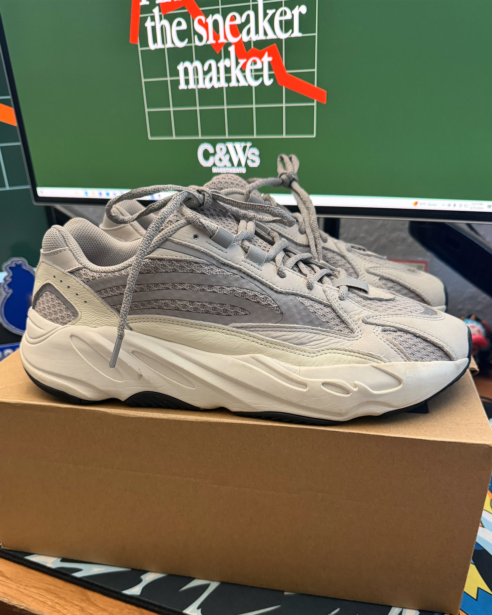 adidas Yeezy Boost 700 V2 'Static' (Used)