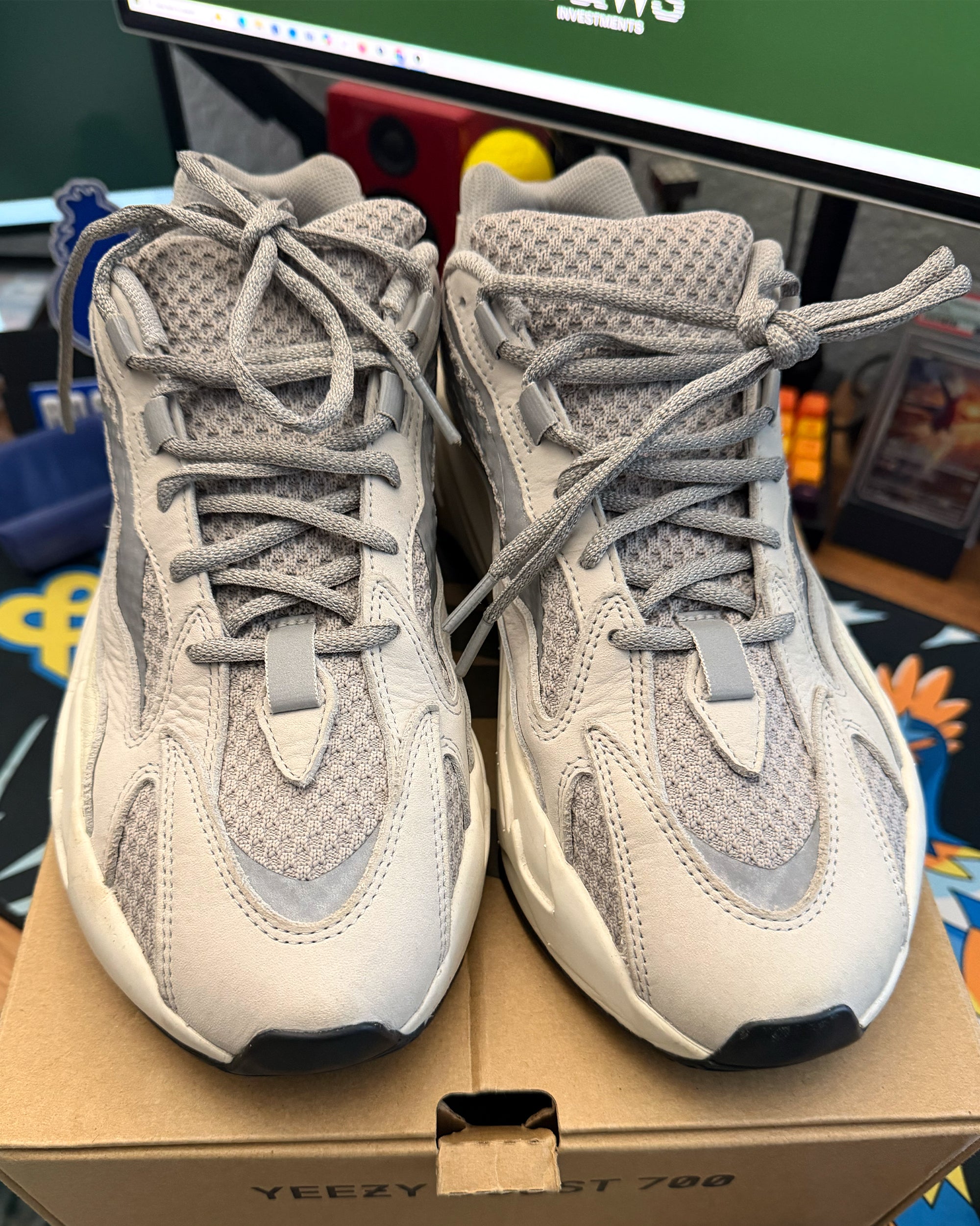 adidas Yeezy Boost 700 V2 'Static' (Used)