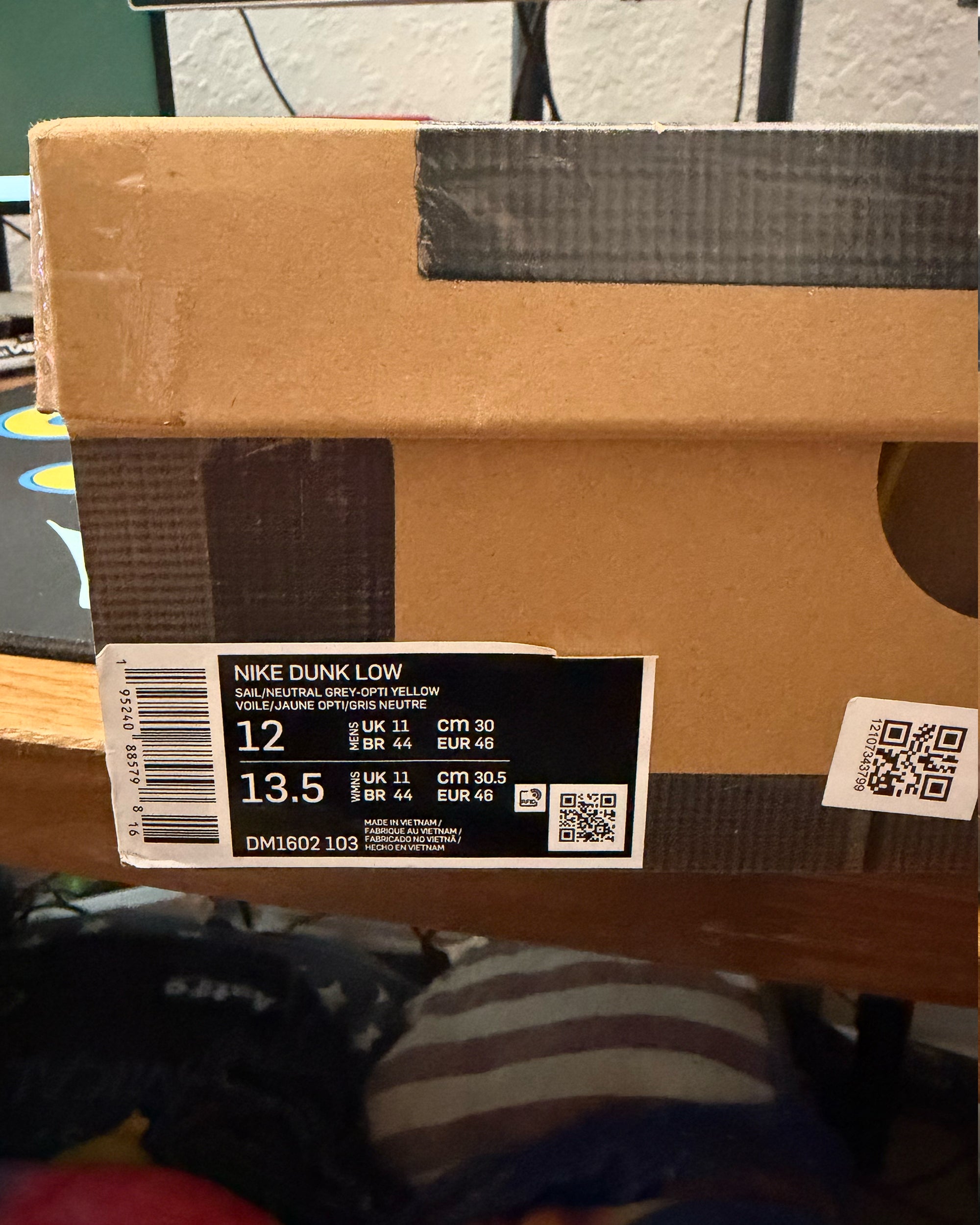 Off-White x Nike Dunk Low 'Lot 29' (Used/VNDS)
