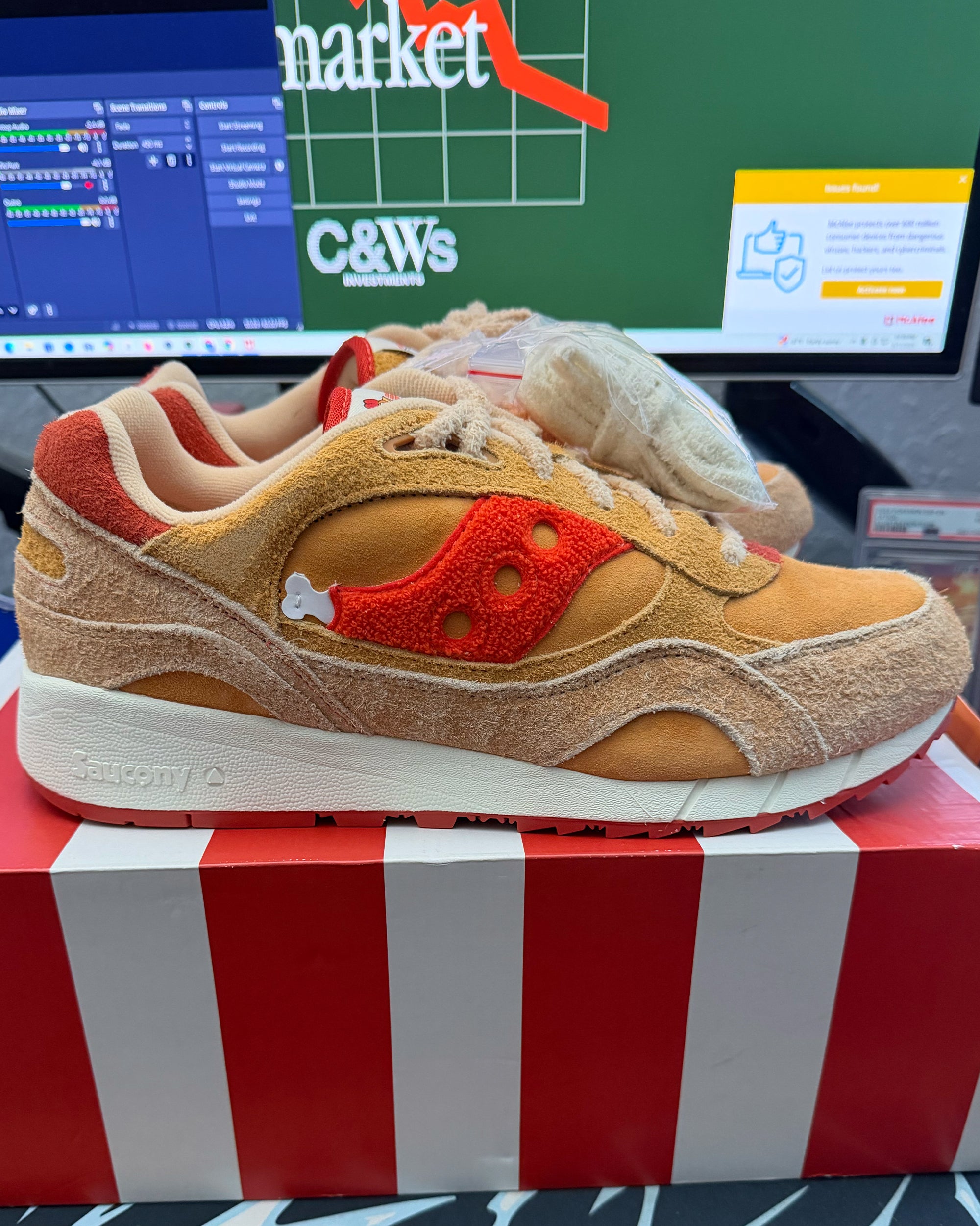 END. x Saucony Shadow 6000 'Fried Chicken' (New)